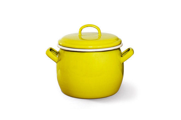 Bellied pot with lid